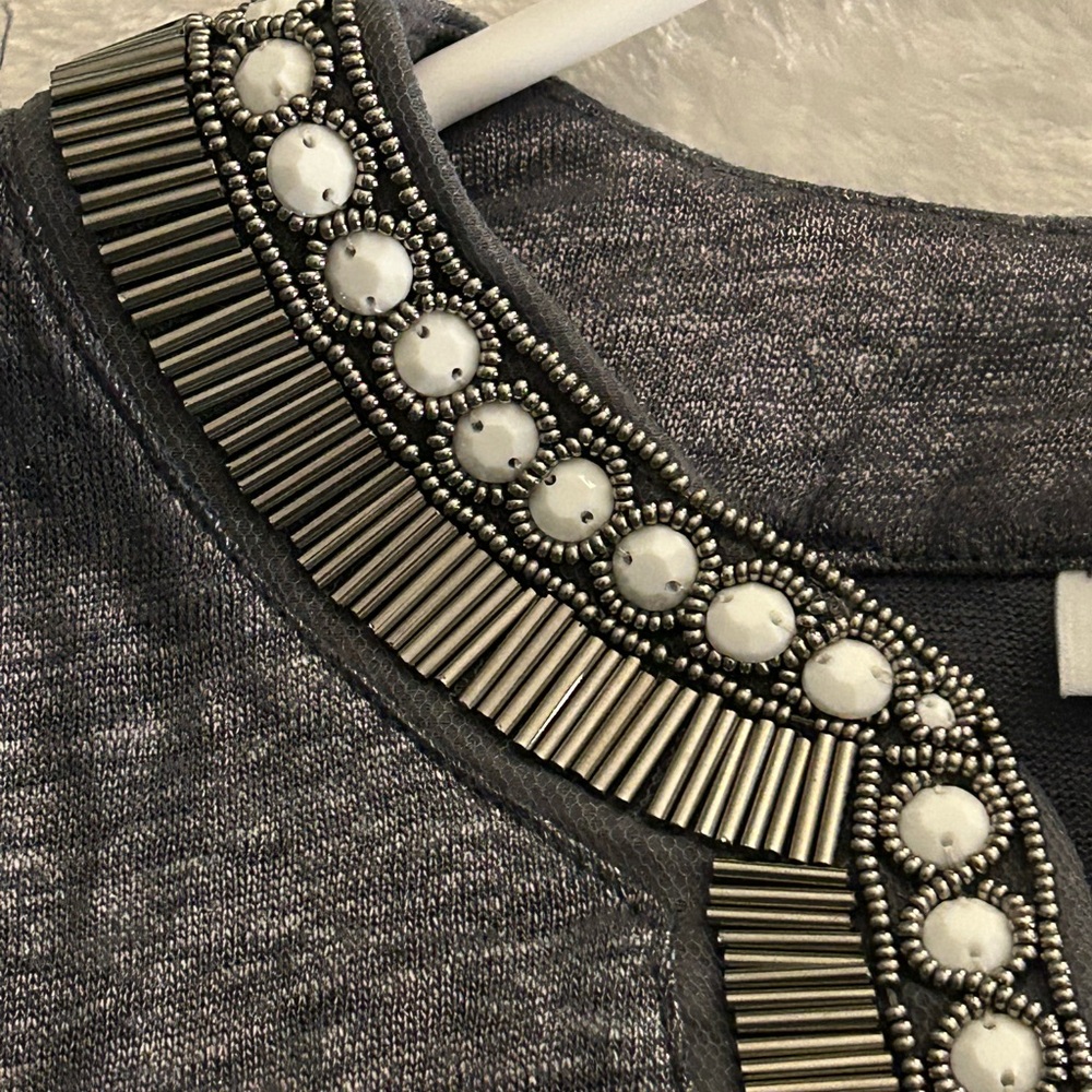 Chico's Silver Gray Embellished Relaxed Tunic NWOT - Picture 6 of 8